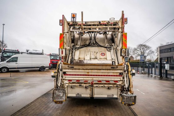 MAN TGS 26.320 BL - VDK PUSHER IIK TGS 26.320 BL - VDK PUSHER IIK 2011 2 image 80