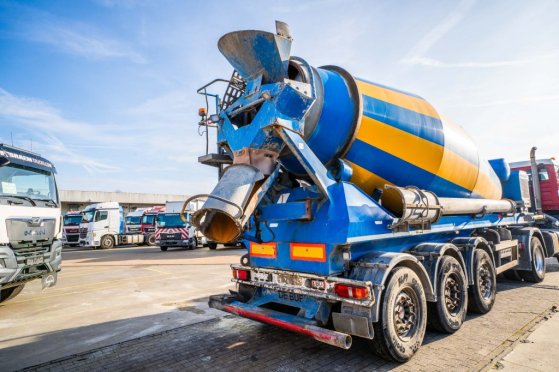 DE BUF BETON MIXER/MISCHER/MALAXEUR-12M3-2020-MOTOR/MOTEUR De Buf BETON MIXER/MISCHER/MALAXEUR-12M3-2020-MOTOR/MOTEUR 2014...