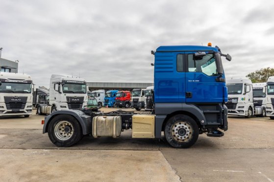 MAN TGX 18.480 XL BLS+INTARDER+HYDR. TGX 18.480 XL BLS+INTARDER+HYDR. 2016 2 Tractor Units image 5