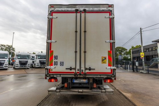 RENAULT D19 280 DTI+DHOLLANDIA 3T. D19 280 DTI+DHOLLANDIA 3T. 2015 2 image 5