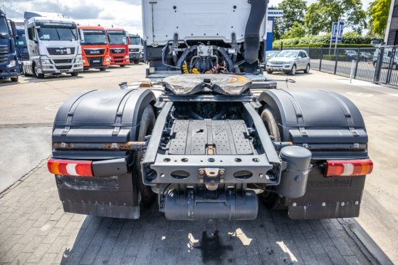 MERCEDES AROCS 1845 HAD + HYDR. AROCS 1845 HAD + HYDR. 2017 2 Tractor Units image 6