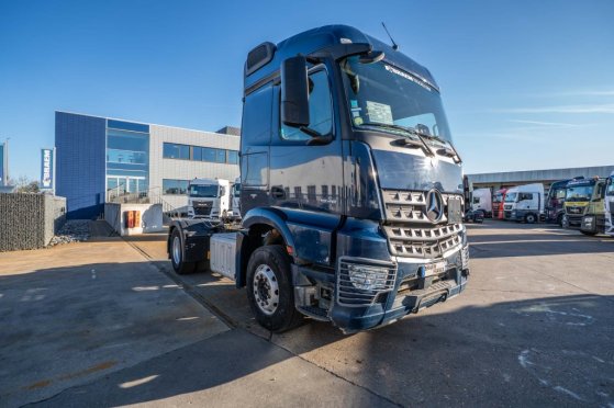 MERCEDES Arocs 1846 LS (no Actros ) Mercedes-Benz Arocs 1846 LS (no Actros ) 2017 2 Tractor Units image 6