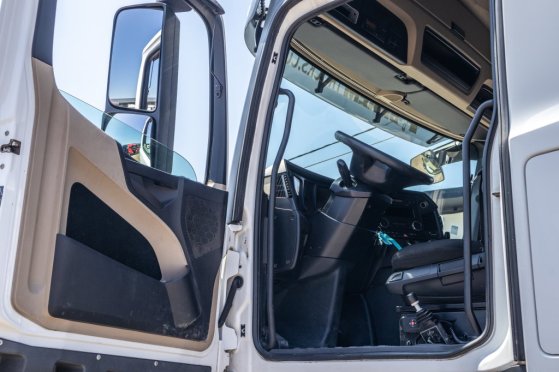 MERCEDES AROCS 1845 HAD - 4X4 + HYDR. Mercedes-Benz AROCS 1845 HAD - 4X4 + HYDR. 2017 2 Tractor Units image 19