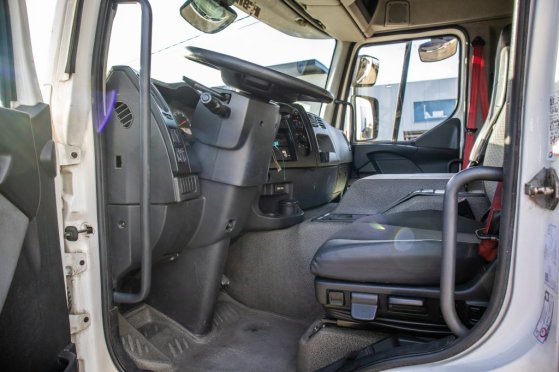 RENAULT D 330 -CARRIER SUPRA 850-Vlees/Meat/Viande/Fleisch D 330 -CARRIER SUPRA 850-Vlees/Meat/Viande/Fleisch 2014 2 image 21