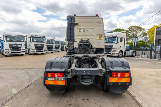 VOLVO FMX GLOB 460+HYDR FMX GLOB 460+HYDR 2016 2 Tractor Units image 26
