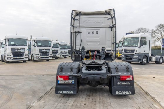SCANIA R450 NEW MODEL+RETARDER R450 NEW MODEL+RETARDER 2018 2 Tractor Units image 47