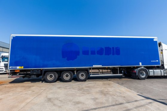 LECITRAILER CARRIER 1950 MT+DHOLLANDIA 3 T. Lecitrailer CARRIER 1950 MT+DHOLLANDIA 3 T. 2016 2 Refrigerated semi trailers ...