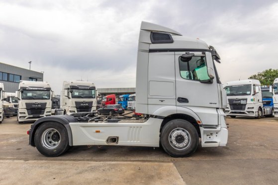 MERCEDES ACTROS 1845 LS+VOITH+HYDR Mercedes-Benz ACTROS 1845 LS+VOITH+HYDR 2018 2 Tractor Units image 34