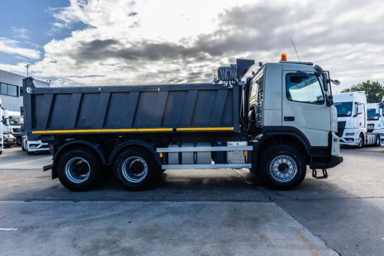 VOLVO FMX 460 - TIPPER / TRACTOR FMX 460 - TIPPER / TRACTOR 2010 2 Tipper trucks image 32