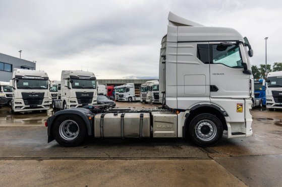 MAN TGX 18.470 BLS+KIPHYDR.+ INTARDER TGX 18.470 BLS+KIPHYDR.+ INTARDER 2020 2 Tractor Units image 34