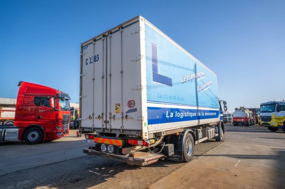 RENAULT PREMIUM 300 DXI + DHOLLANDIA 1.5T. PREMIUM 300 DXI + DHOLLANDIA 1.5T. 2012 2 image 36