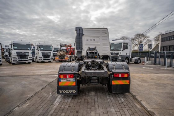 VOLVO FMX 460 GLOB VEB+ FMX 460 GLOB VEB+ 2016 2 Tractor Units image 61