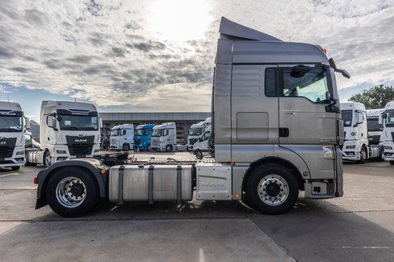 MAN TGX 18.510 LLS +INTARDER +KIPHYDR. TGX 18.510 LLS +INTARDER +KIPHYDR. 2019 2 Tractor Units image 35