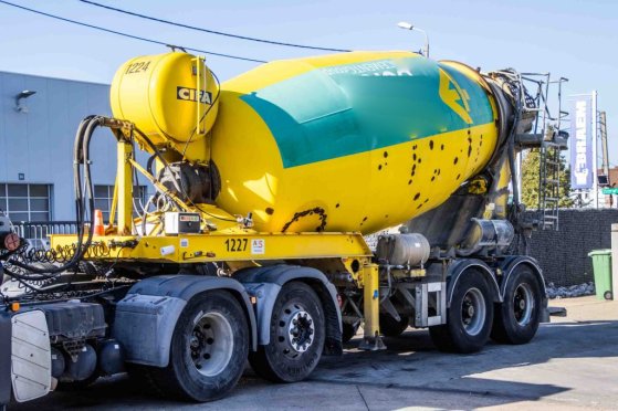 MOL MOL-BETON MIXER/MALAXEUR/MISCHER 10M3 MOL MOL-BETON MIXER/MALAXEUR/MISCHER 10M3 2013 2 Concrete Mixer Pump image 46