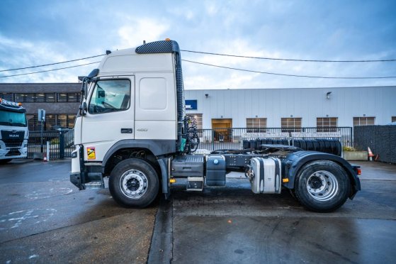 VOLVO FMX 460 GLOB + HYDR FMX 460 GLOB + HYDR 2017 2 Tractor Units image 51