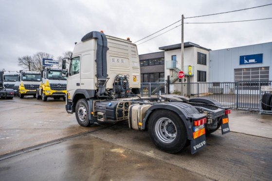 VOLVO FMX 460 GLOB + HYDR FMX 460 GLOB + HYDR 2017 2 Tractor Units image 66