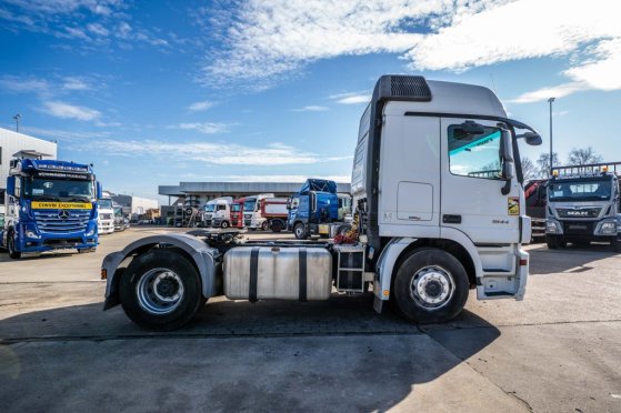 MERCEDES ACTROS 1844 LS-MP3+ VOITH Mercedes-Benz ACTROS 1844 LS-MP3+ VOITH 2011 2 Tractor Units image 66