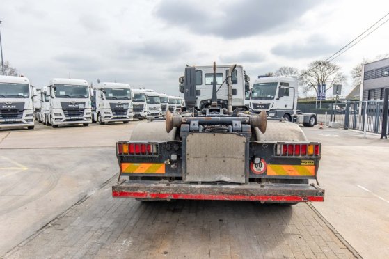 IVECO TRAKKER 410 - 121 499 KM TRAKKER 410 - 121 499 KM 2011 2 image 106