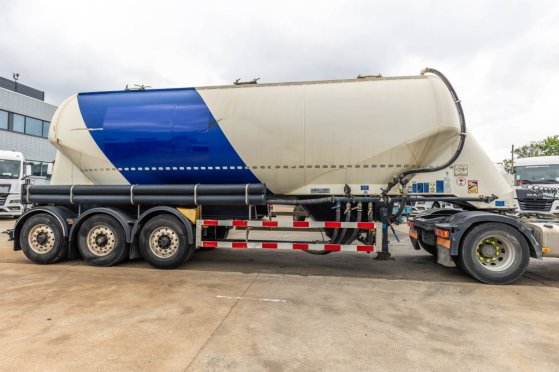 FELDBINDER EUT 40.3- 40.000 L CEMENT/CIMENT/ZEMENT Feldbinder EUT 40.3- 40.000 L CEMENT/CIMENT/ZEMENT 2011 2 Tanker semi t...