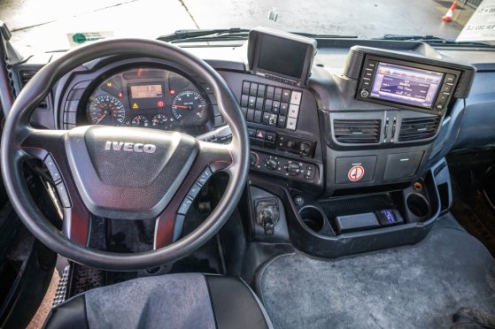 IVECO EUROTRAKKER 400+BAND/TAPIS/BELT-T40 EUROTRAKKER 400+BAND/TAPIS/BELT-T40 2017 2 image 71