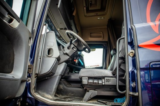 SCANIA R450+INTARDER+KIPHYDR+65T+FULL OPTION R450+INTARDER+KIPHYDR+65T+FULL OPTION 2015 2 Tractor Units image 7