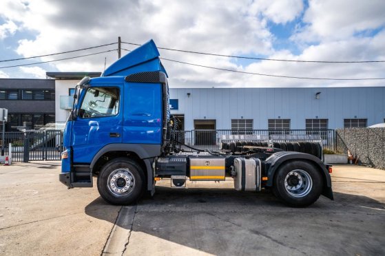 VOLVO FMX 420+KIPHYDR. FMX 420+KIPHYDR. 2018 2 Tractor Units image 7