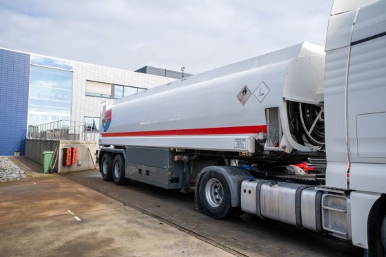 Heavy machinery product image - Image 7 of 15