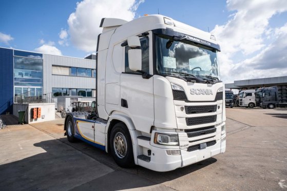 SCANIA R450-NEW MODEL + KIPHYDR. R450-NEW MODEL + KIPHYDR. 2017 2 Tractor Units image 22