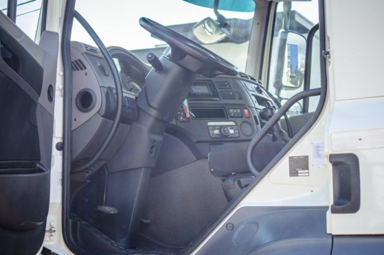 DAF CF 450-6X4+FASSI18T/M(3EXT)-78500KM CF 450-6X4+FASSI18T/M(3EXT)-78500KM 2018 2 image 22