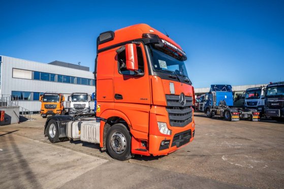 MERCEDES ACTROS 1843 LS+KIPHYDR. ACTROS 1843 LS+KIPHYDR. 2017 2 Tractor Units image 37