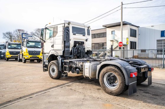 MAN TGS 18.510 BLS - 4X4H - HYDR. TGS 18.510 BLS - 4X4H - HYDR. 2022 2 Tractor Units image 37