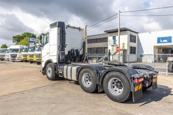 VOLVO FH 500 -6X4 590 2023 2 Tractor Units image 6