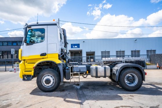 MERCEDES AROCS 2045 AS (cardan)+ manual Mercedes-Benz AROCS 2045 AS (cardan)+ manual 2017 2 Tractor Units image 48