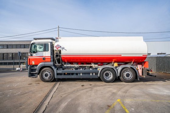 MAN TGS 26.360 +CMA ALU 19.000L+6COMP TGS 26.360 +CMA ALU 19.000L+6COMP 2016 2 image 46
