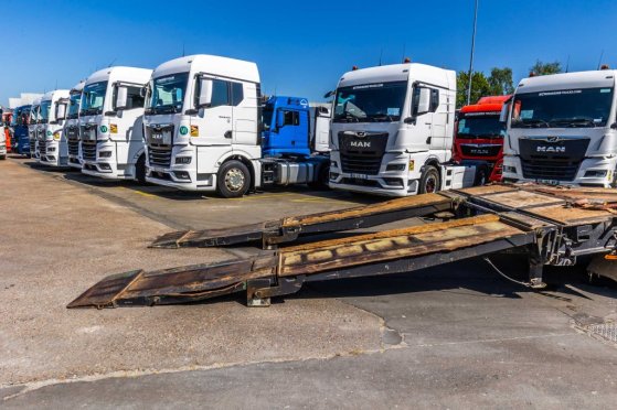 ROBUSTE KAISER S570 3F Robuste Kaiser S570 3F 2002 2 Lowloader semi-trailers image 34