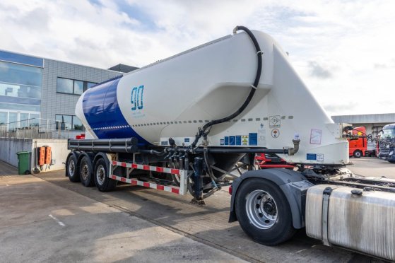 FELDBINDER EUT 40.3- 40.000 L CEMENT/CIMENT/ZEMENT Feldbinder EUT 40.3- 40.000 L CEMENT/CIMENT/ZEMENT 2011 2 Tanker semi t...