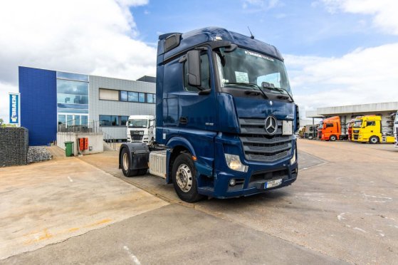 MERCEDES ACTROS 1846 LS +ADR Mercedes-Benz ACTROS 1846 LS +ADR 2018 2 Tractor Units image 20