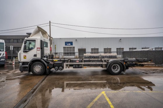 RENAULT D19 WIDE 320 DXI + DHOLLANDIA 2T. D19 WIDE 320 DXI + DHOLLANDIA 2T. 2018 2 image 7