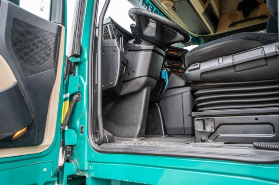 MERCEDES ACTROS 1845 LS Mercedes-Benz ACTROS 1845 LS 2015 2 Tractor Units image 7