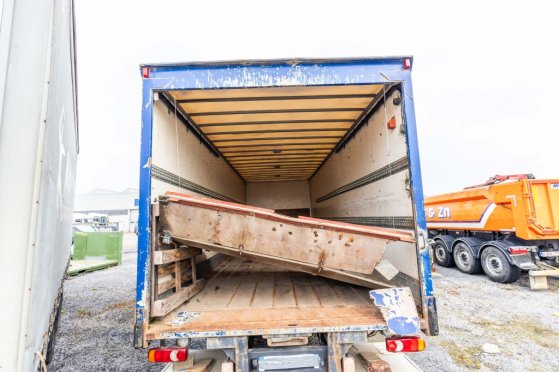 RENAULT MIDLUM 220 (16t) DCI + DHOLLANDIA 701 2005 2 image 35