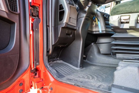 MAN TGX 18.440 XLX BLS - E6 TGX 18.440 XLX BLS - E6 2014 2 Tractor Units image 9