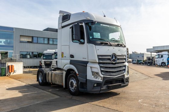 MERCEDES ACTROS 1845 LS Mercedes-Benz ACTROS 1845 LS 2015 2 Tractor Units image 18
