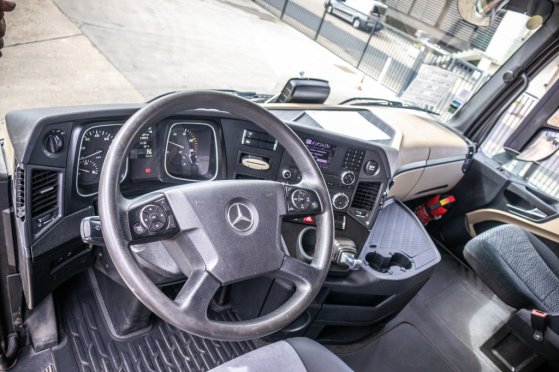 MERCEDES ACTROS 1845 LS+VOITH Mercedes-Benz ACTROS 1845 LS+VOITH 2016 2 Tractor Units image 21