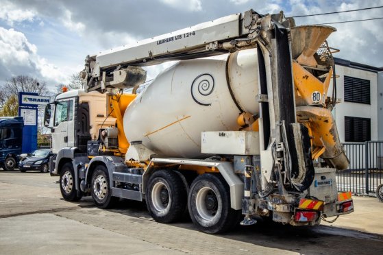 MAN TGS 32.400BB+LIEBHERR 8M³+BAND/TAPIS 16m TGS 32.400BB+LIEBHERR 8M³+BAND/TAPIS 16m 2014 2 image 37