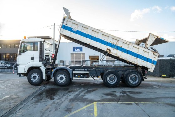 MAN TGS 41.400 BB TGS 41.400 BB 2008 2 Tipper trucks image 37