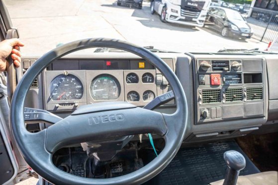 IVECO 85E15+ CITERNE 5000 L 85E15+ CITERNE 5000 L 1994 2 image 64