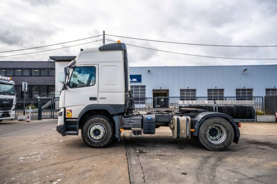 VOLVO FMX 460 GLOB + HYDR FMX 460 GLOB + HYDR 2016 2 Tractor Units image 52