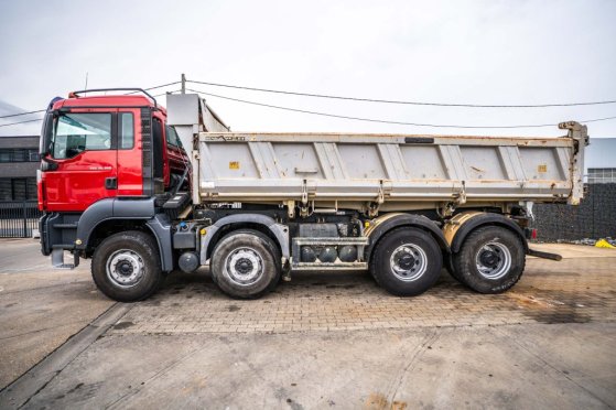 MAN TGS 35.360 BB TGS 35.360 BB 2011 2 Tipper trucks image 37