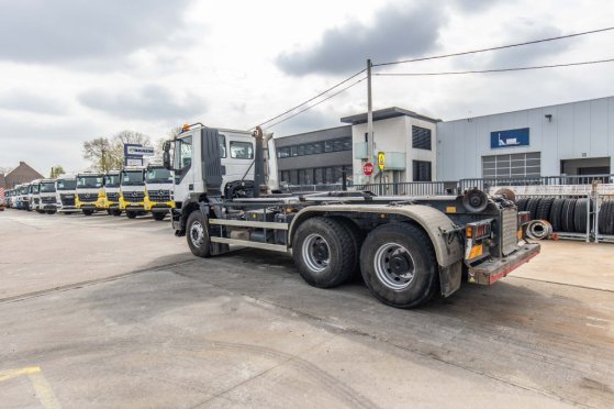 IVECO TRAKKER 410 - 121 499 KM TRAKKER 410 - 121 499 KM 2011 2 image 92