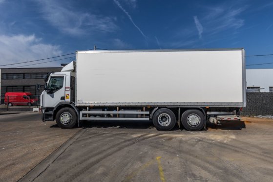RENAULT D26.320-6x2+DHOLLANDIA 2T. D26.320-6x2+DHOLLANDIA 2T. 2014 2 image 18